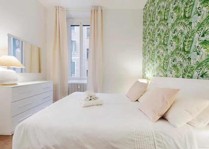 New & Cozy Apt In Porta Romana